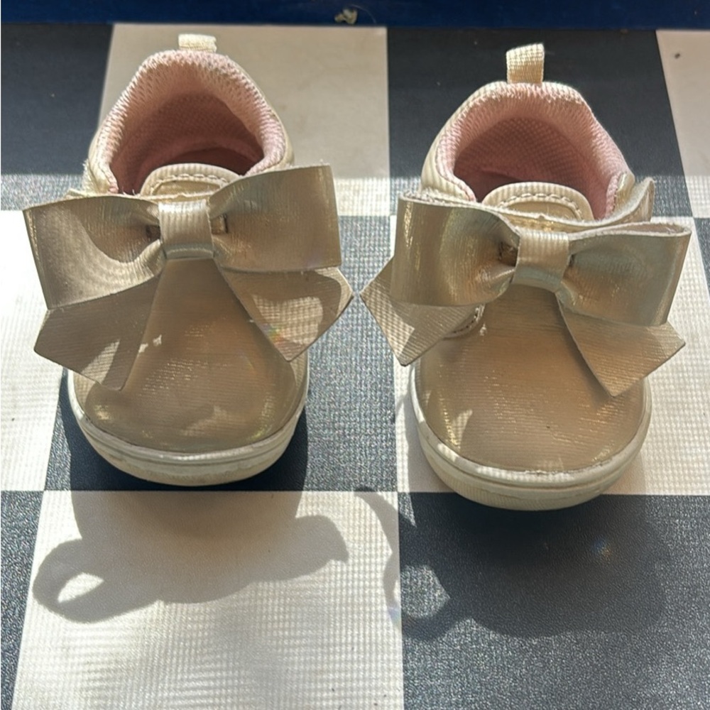 Stride Rite Cream Baby Shoes with Bow